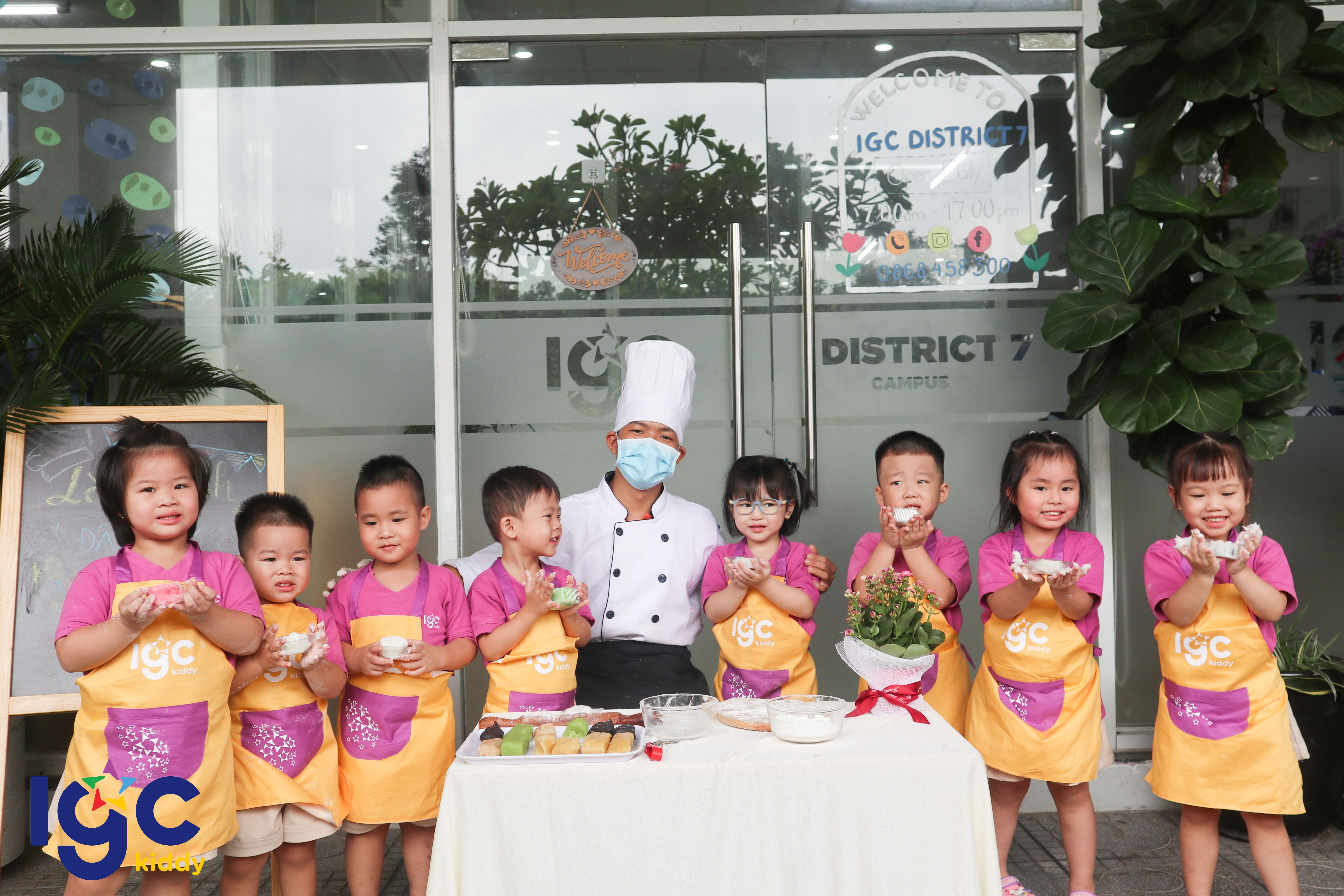 [IGC KIDDY CƠ SỞ QUẬN 7] LÀM BÁNH CÙNG CHÚ ĐẦU BẾP