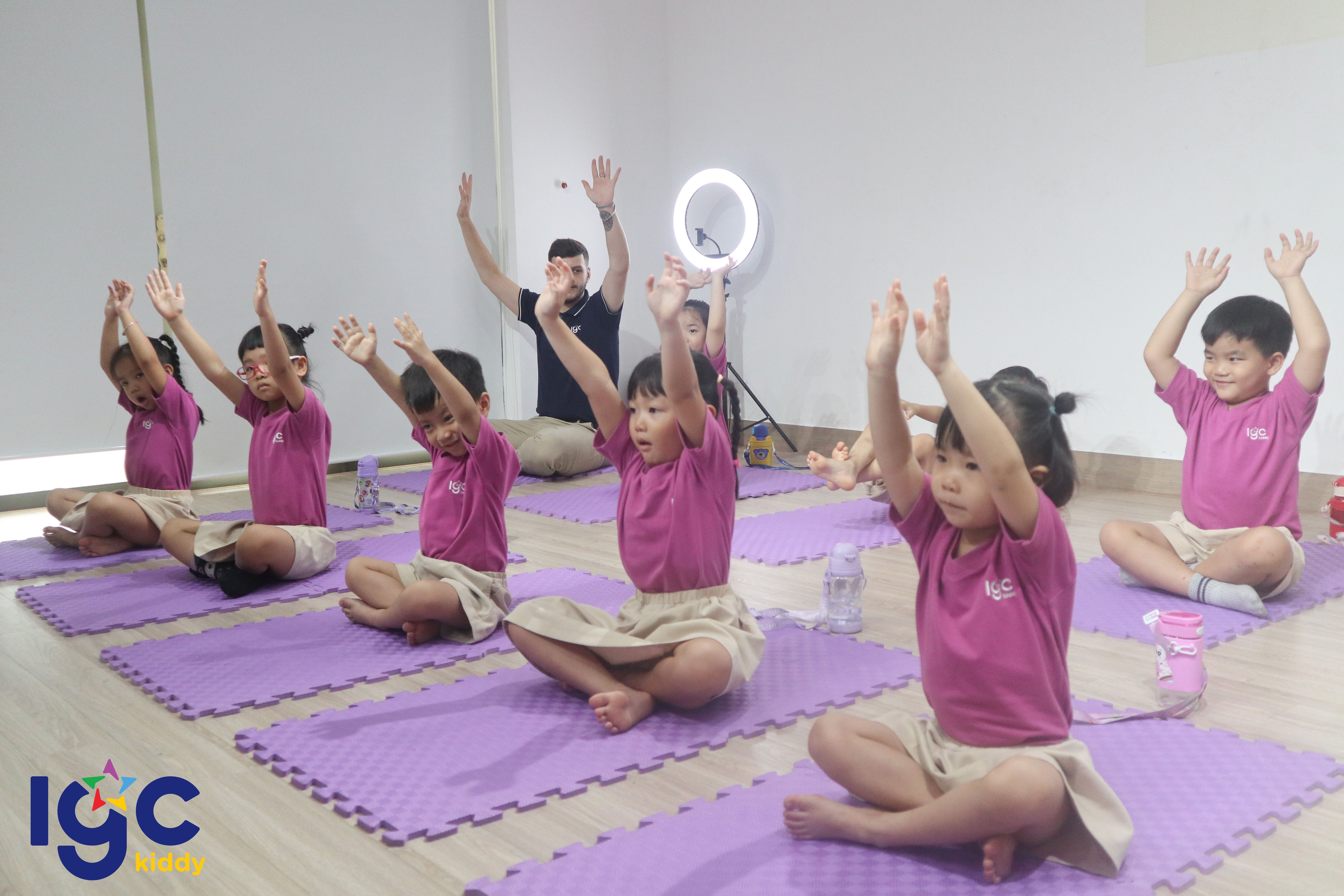 [IGC KIDDY CƠ SỞ QUẬN 7] BÉ VUI KHỎE CÙNG YOGA