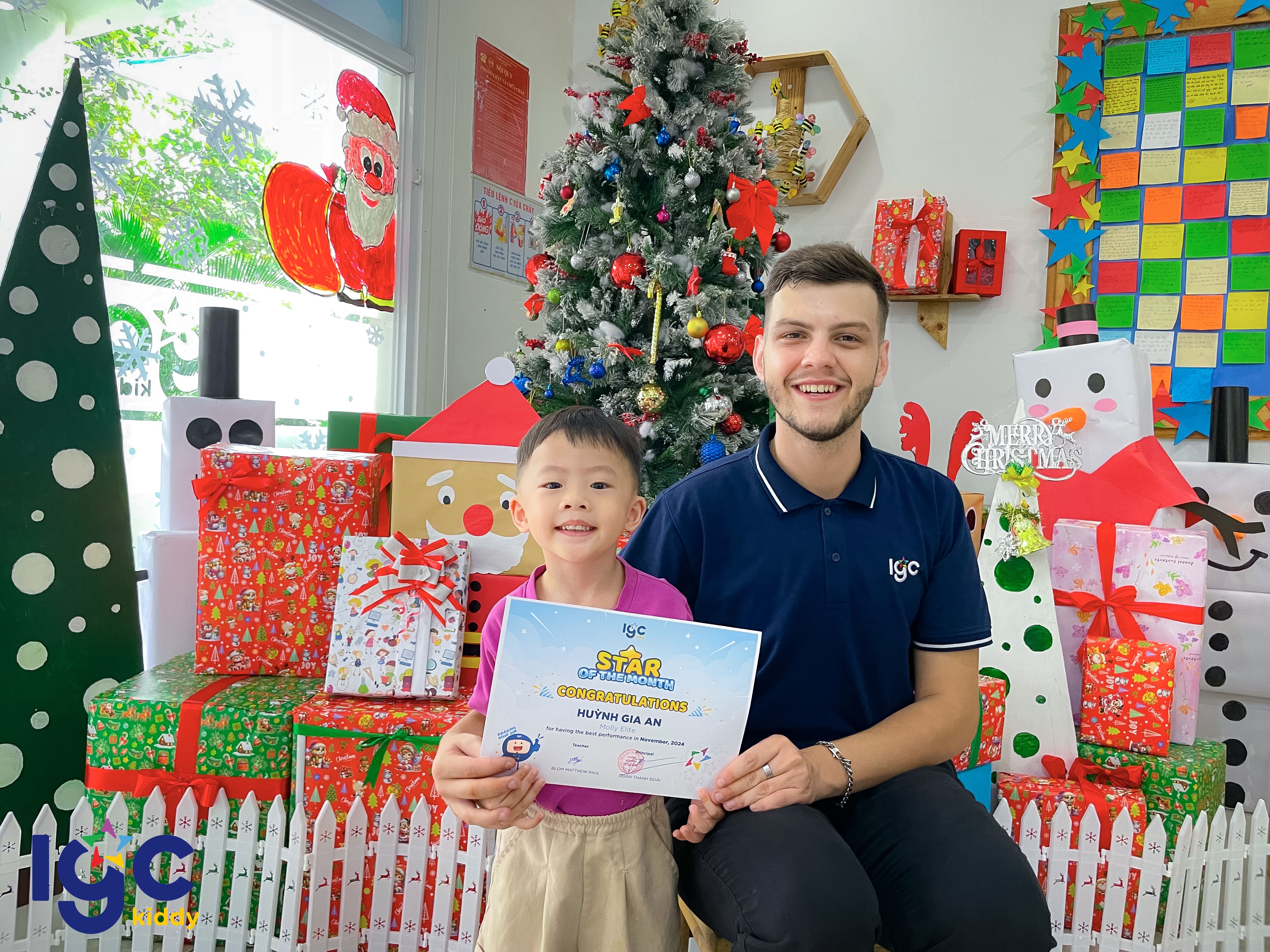 STAR OF THE MONTH – NGÔI SAO CỦA THÁNG