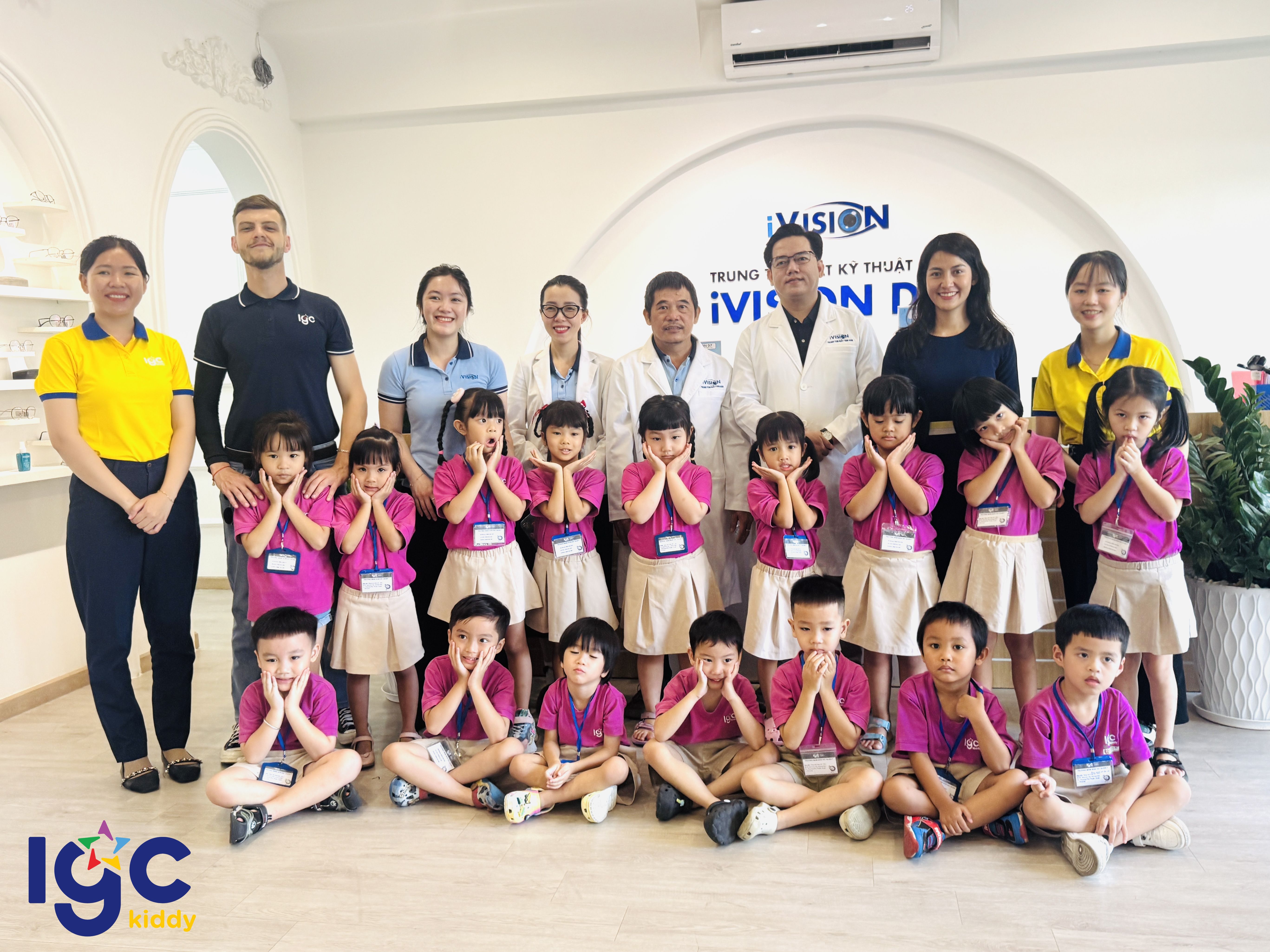 HOẠT ĐỘNG DÃ NGOẠI TRUNG TÂM MẮT CÙNG CÁC BẠN NHỎ IGC QUẬN 7