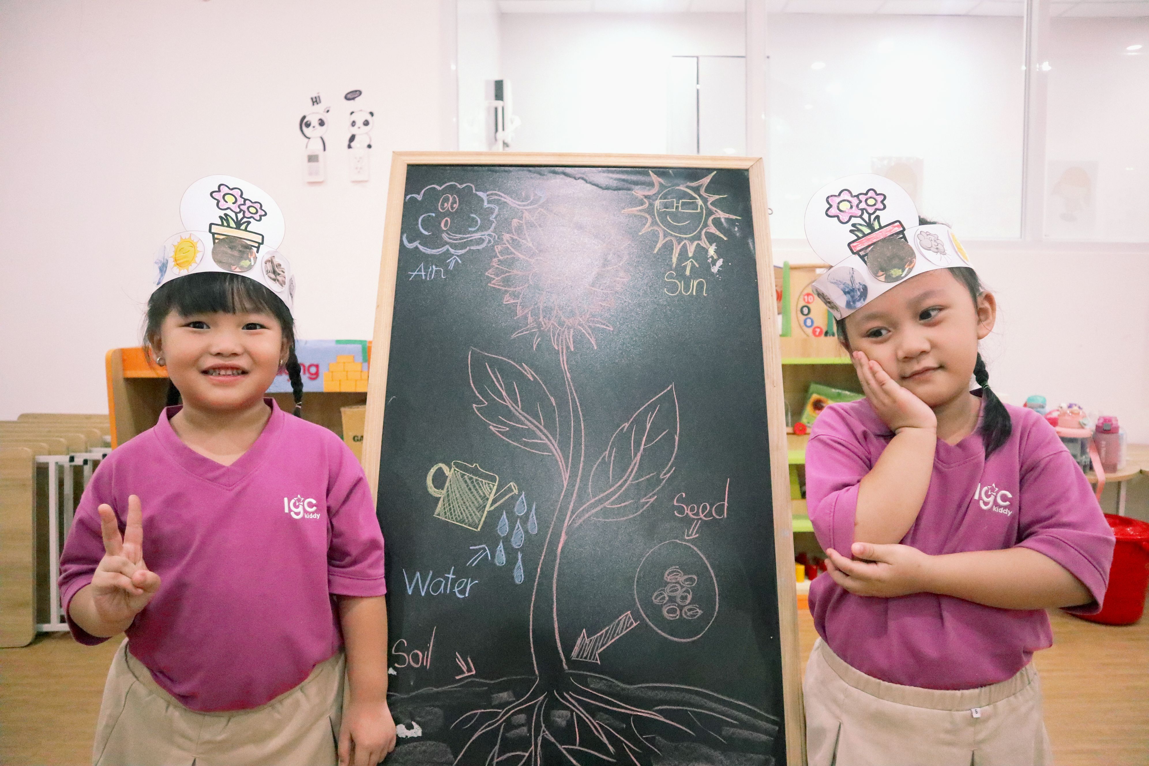 TẠI SAO NÊN CHO TRẺ HỌC TIẾNG ANH SỚM?