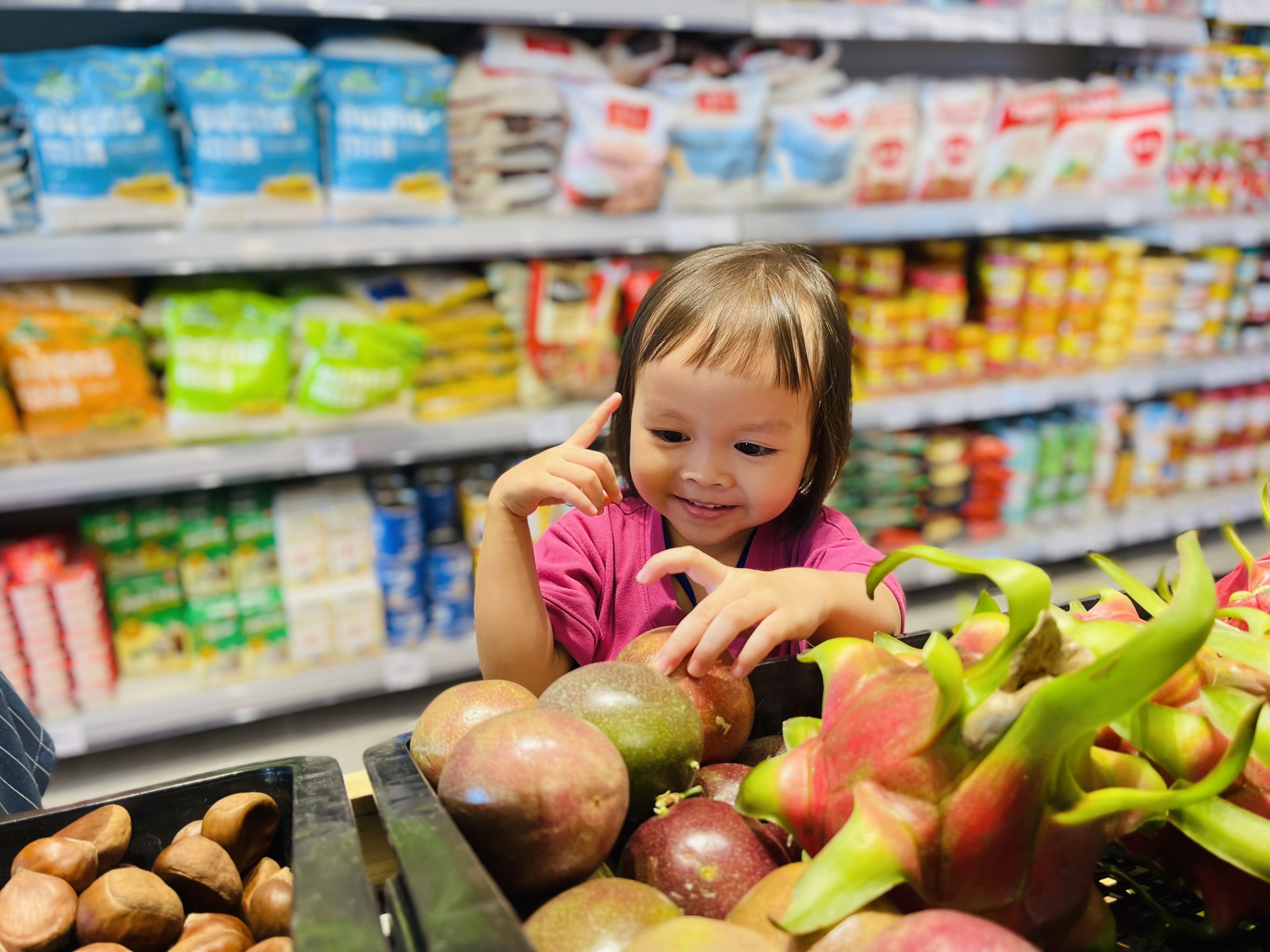 CÙNG BÉ YÊU THAM QUAN SIÊU THỊ WINMART VÀ BẾP MỘT CHIỀU